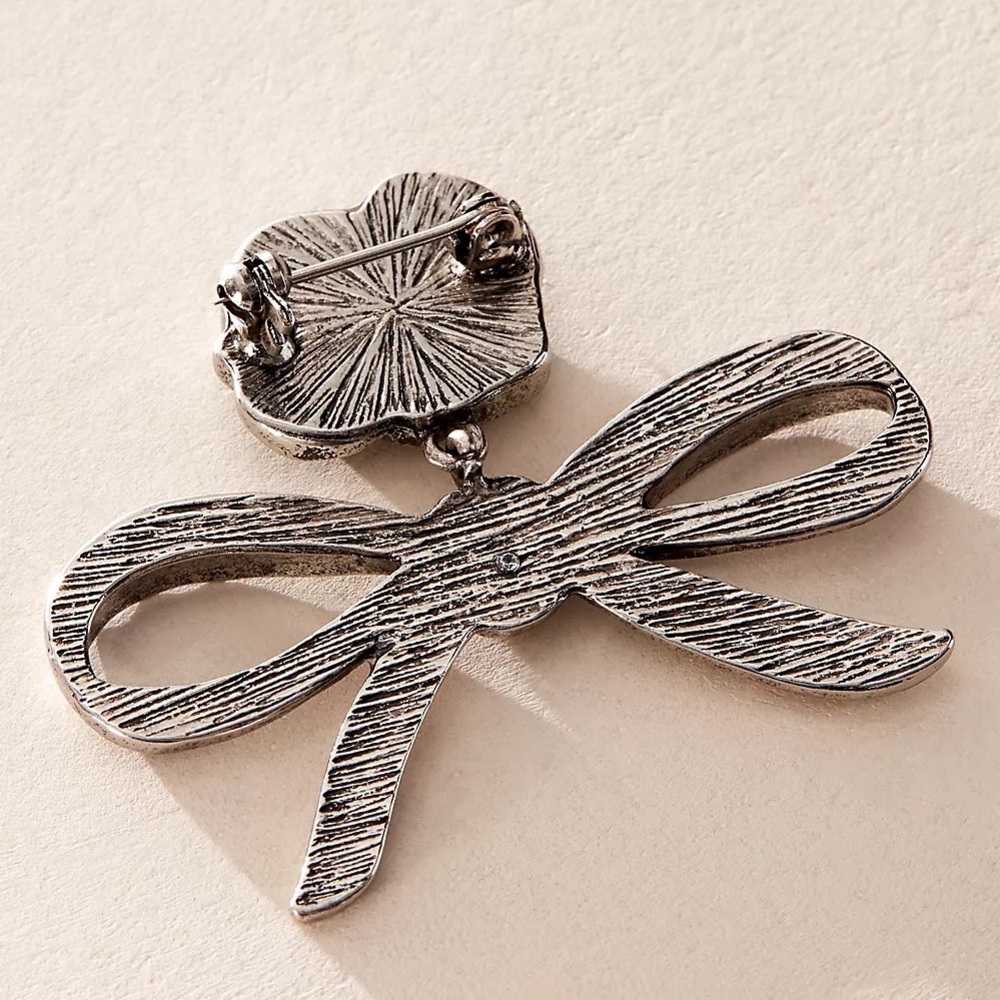 *5/$40 NWT Free People Silver Rosie Brooch with a silver rose attached to a bow! - Picture 4 of 11